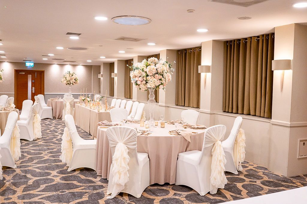 Gallery Item 2 for Lea Marston Hotel