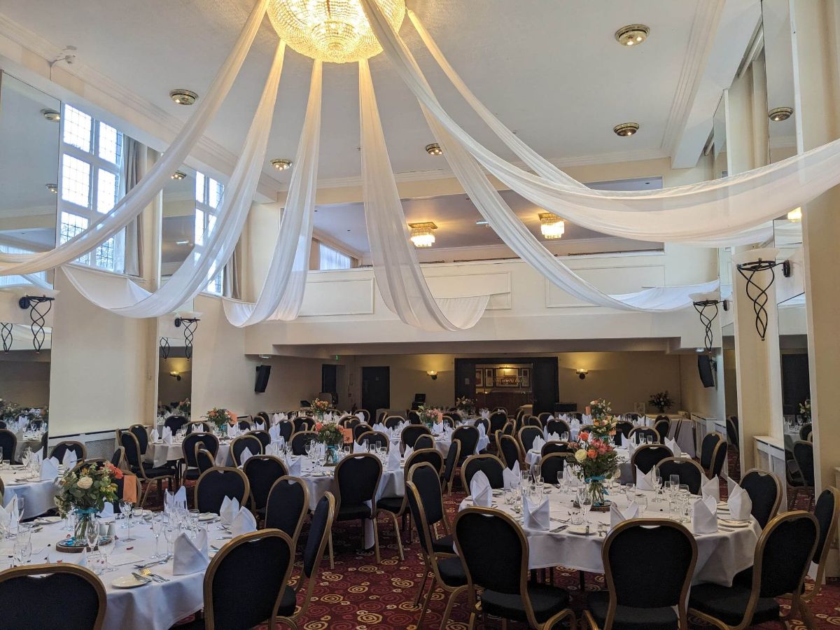 Gallery Item 2 for Mercure Leeds Parkway